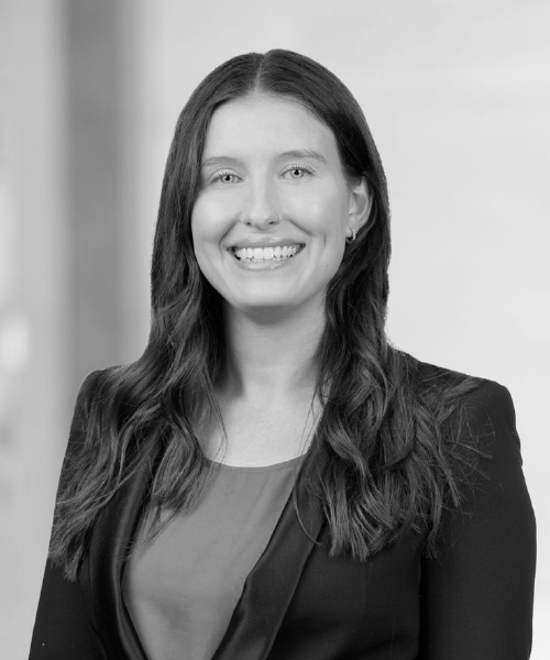 Headshot of Kelly Perreault